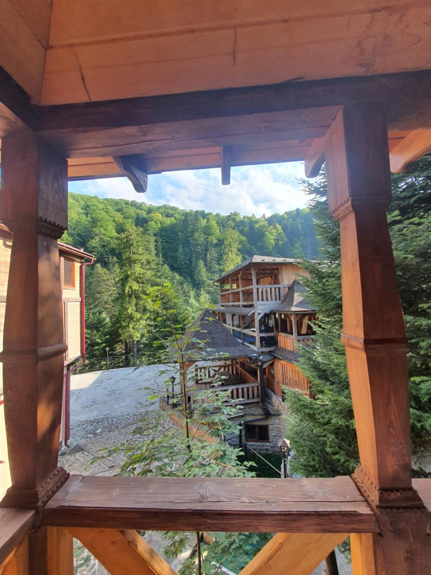 Садиба Nad Prutom Yaremche Exterior foto